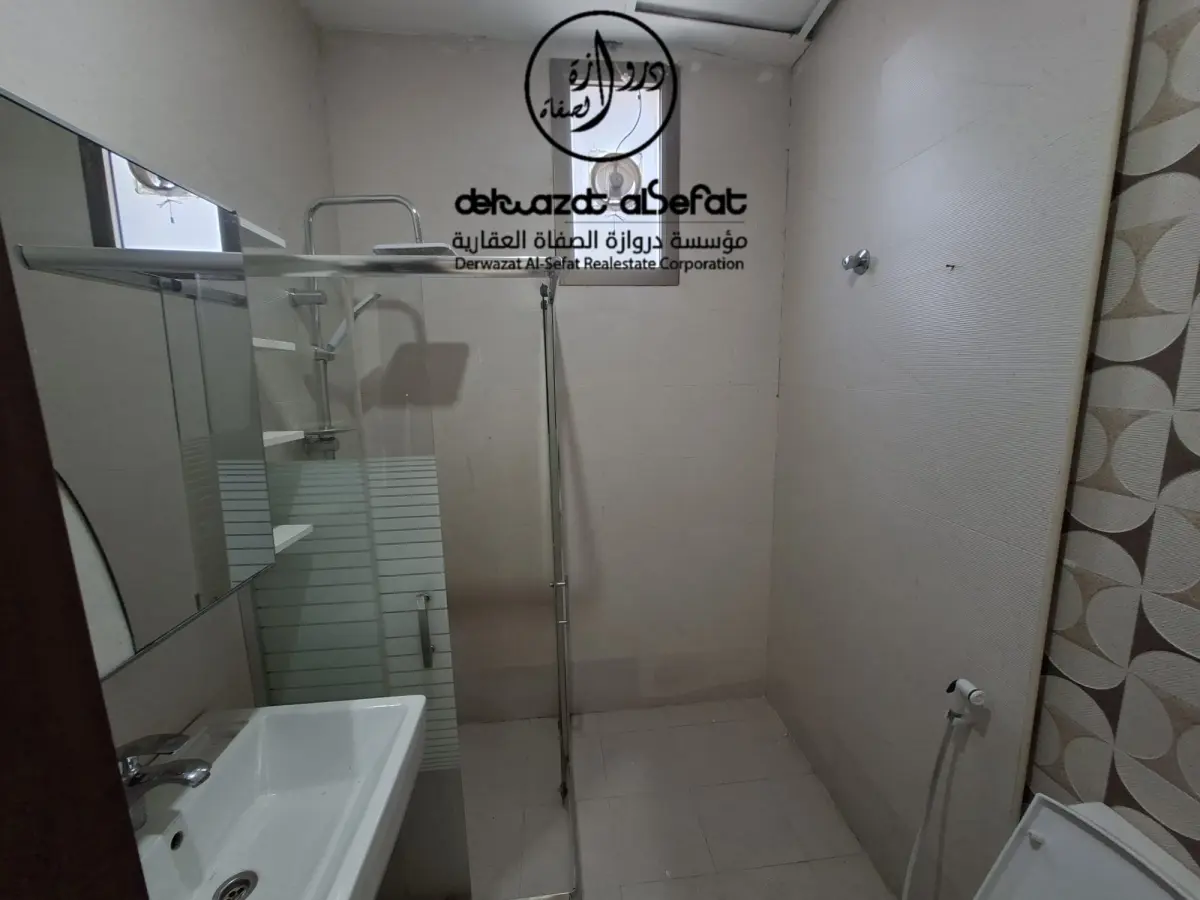 للإيجار شقة في ابو فطيرة