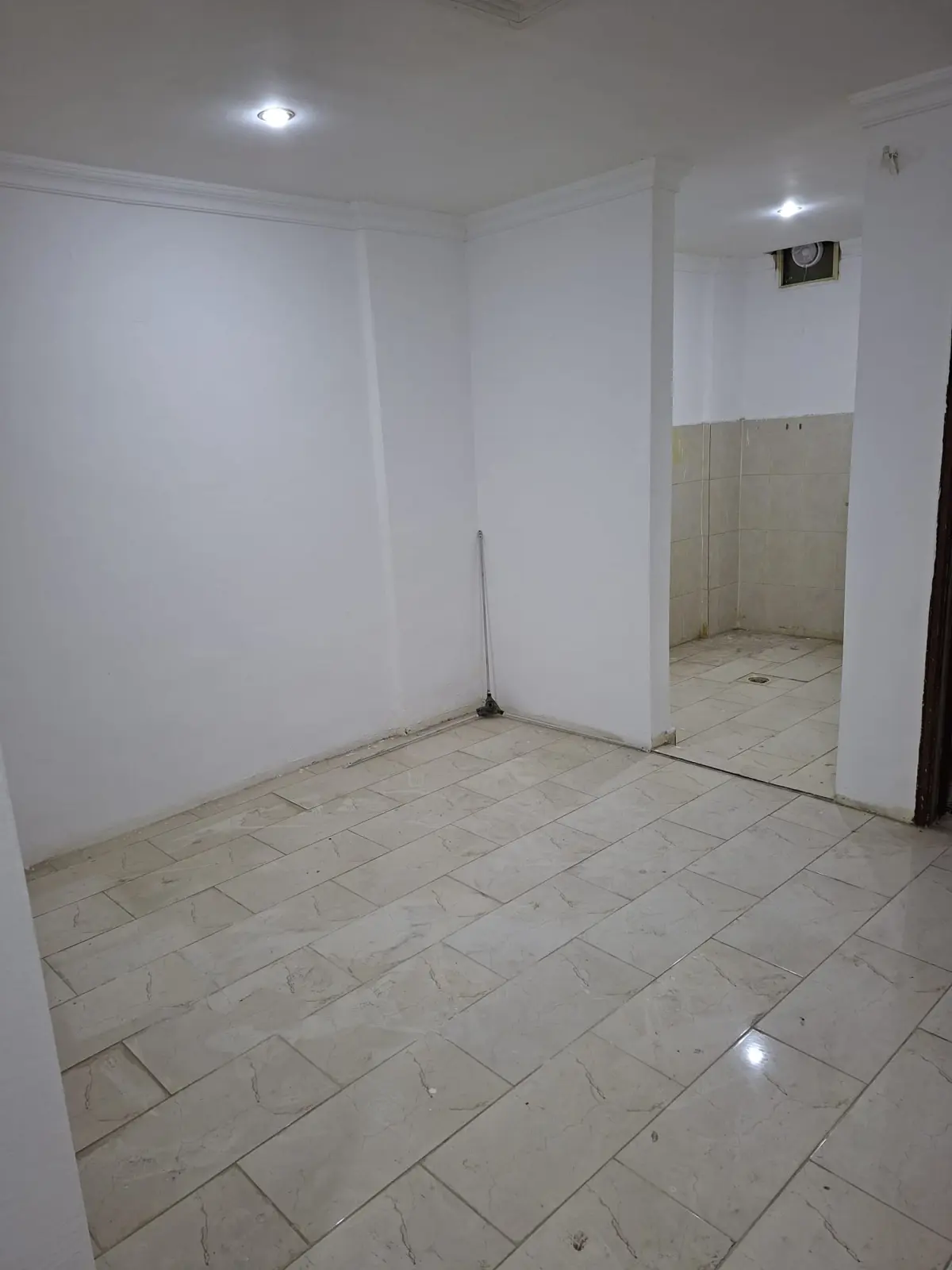 Rent Apartment in Qasr