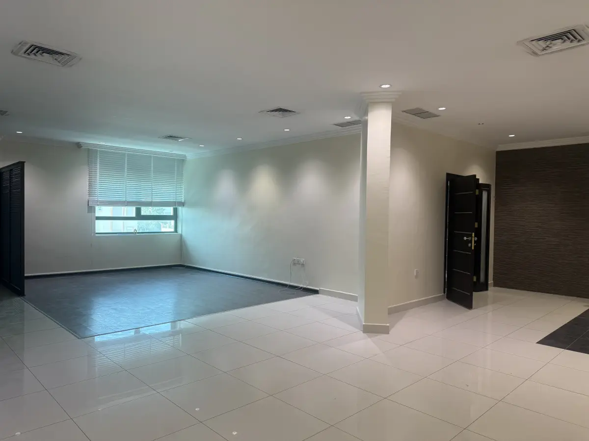 Rent Floor in Mubarak Al-Kabeer
