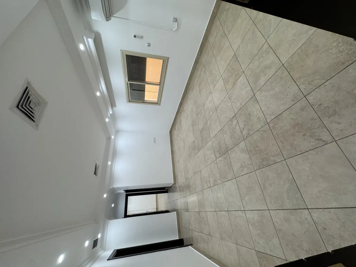Rent Apartment in Rawda