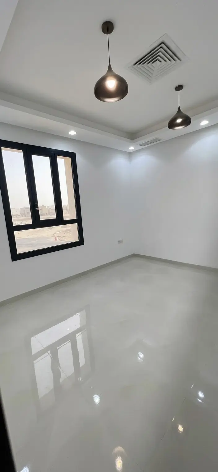 للإيجار شقة في المطلاع
