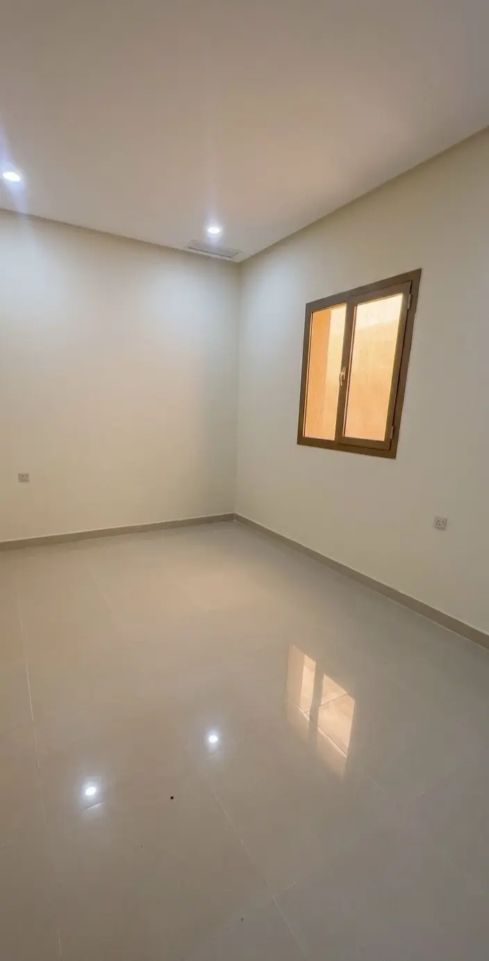 Rent Apartment in Salmiya
