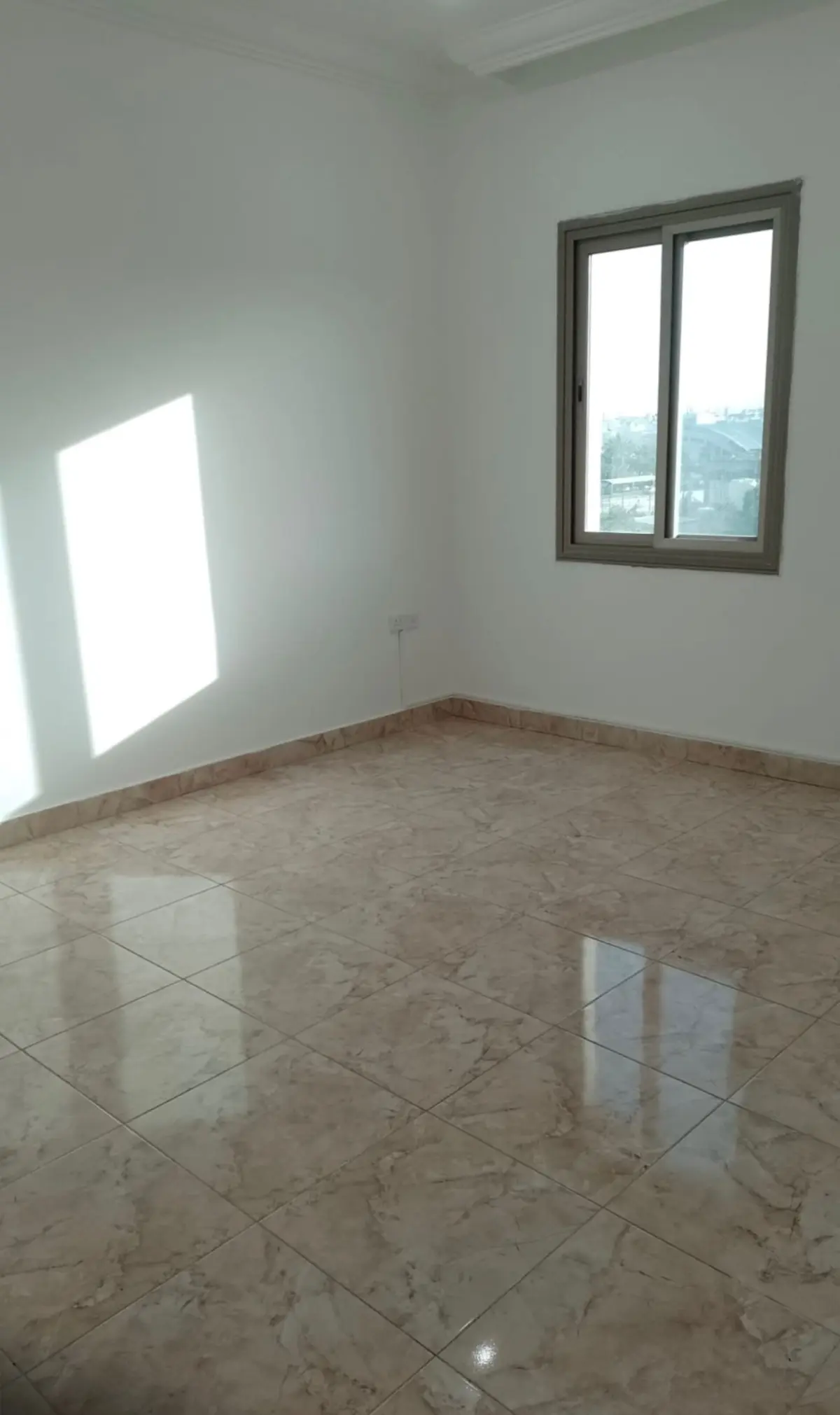 للإيجار شقة في بيان