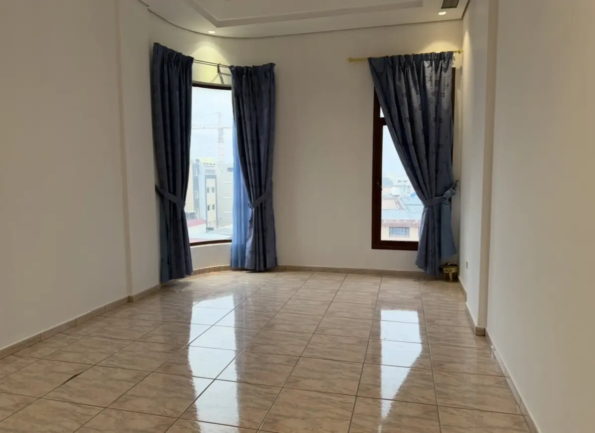 Rent Floor in Salwa