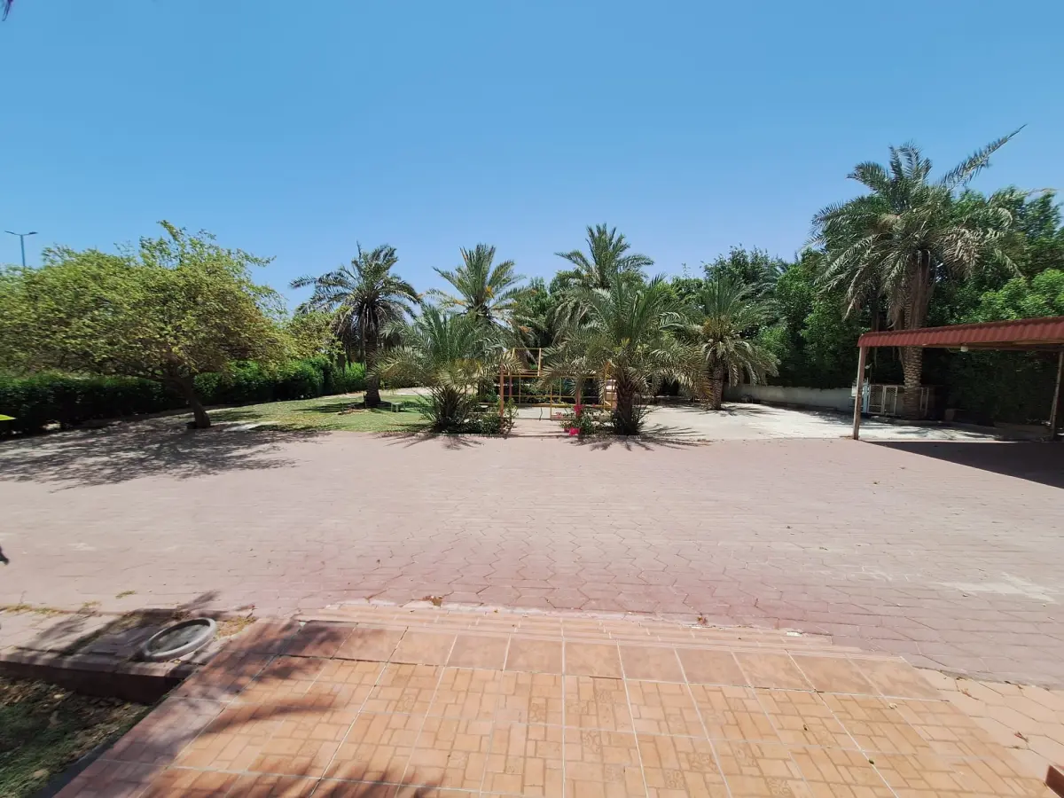 Sale House in Mubarak Al-Abdullah - West Mishref