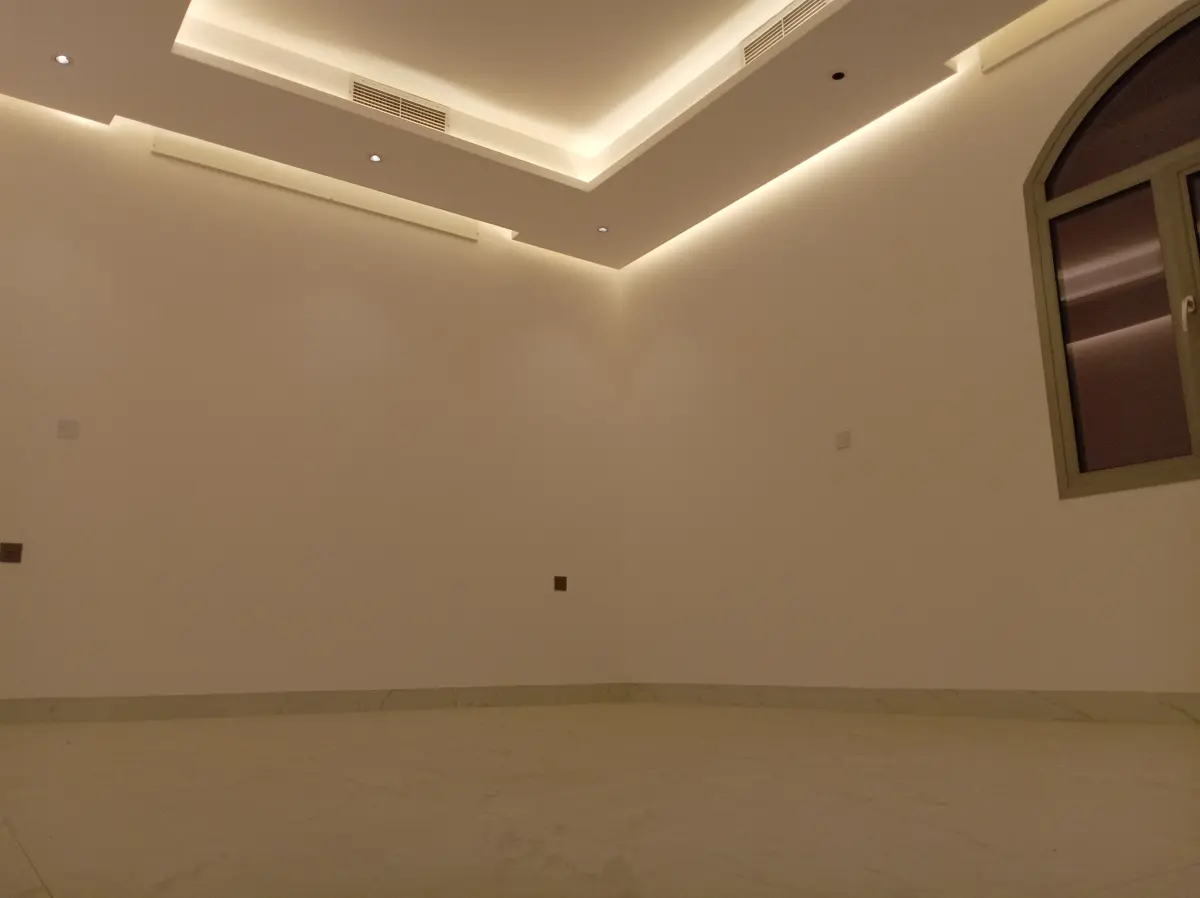 Rent Apartment in Omariya